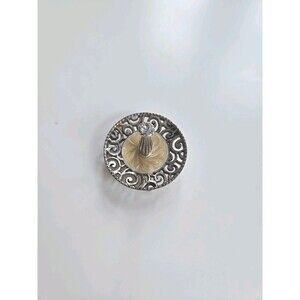 Brighton Lacie Daisy Ring Holder Enamel & Crystal Heart Detail Round Silver Tone